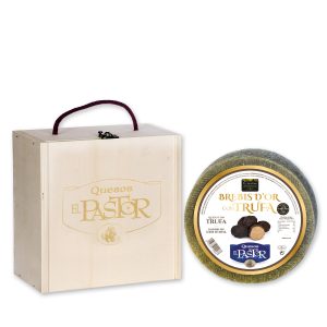 PIECE OF CHEESE 3 KG CURED SHEEP (8 MONTHS) MATURED WITH NATURAL TRUFFLE BREBIS D´OR IN CASE QUESOS EL PASTOR ONLINE SHOP