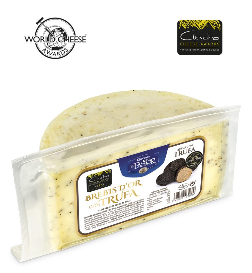 3220-half-piece-cured-sheep-cheese-with-truffle-brebis-dor-web-cincho-wca-2023-24